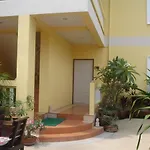 Pius Place 2*