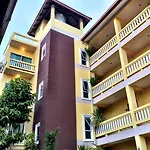 Pius Place Hotel 2*