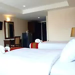 โรงแรม V