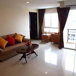 V Pattaya