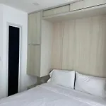 Olympus & Center Apartment