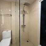 Olympus & Center Apartment Pattaya
