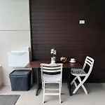 Luxe Beachfront With Pool Access อพาร์ทเม้น *