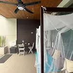 Luxe Beachfront With Pool Access * Pattaya