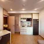 Olympus & Center Apartment Pattaya