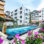 Hotel Sutus Court 4 3*