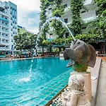 สุทัศน์คอร์ท 5 3* Pattaya