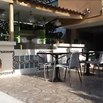 Patumnak Beach Guesthouse