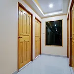 Hotel Patumnak Beach Guesthouse