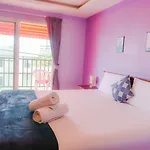 Patumnak Beach Guesthouse 2*