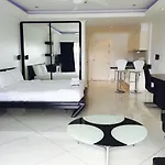 Hotel View Talay 6 By Honey Pattaya