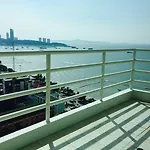 View Talay 6 By Honey Hotel 3*