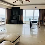 View Talay 6 By Honey Hotel 3*