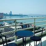 Hotel View Talay 6 By Honey Pattaya