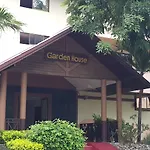 Garden โรงแรม 3*