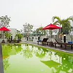 โรงแรม Sunshine Hip 3*