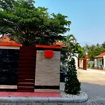 ไนซ์ รีสอร์ท พัทยา โรงแรม 3*