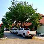 ไนซ์ รีสอร์ท พัทยา โรงแรม 3*