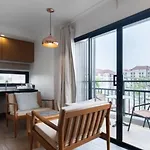 The Corner 3*
