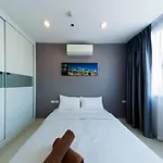 Apartment Vision Pratumnak By Sunny