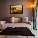 Apartment Vision Pratumnak By Sunny Pattaya