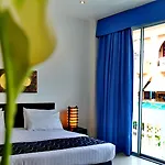 East โรงแรม Pattaya