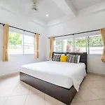 Villa 53 Wongamat 4br, 300m From The Pattaya