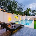 Villa 35 Wongamat 4br, 300m From