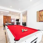 53 Wongamat 4br, 300m From The Pattaya