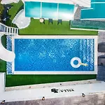 Villa 35 Wongamat 4Br, 300M From Beach