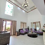 Villa Ishara 5 Bedrooms Pattaya