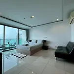 อพาร์ทเม้น Wong Amat Tower 2808 Pattaya