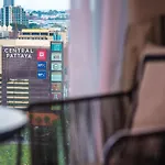 Edge Pattaya-skyline Retreat Apartment Pattaya