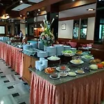 โรงแรมรอยัลพาเลซ 3*