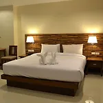 โรงแรม D Xpress 3*