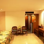โรงแรม รายัล ทวินส์ พาเลซ Pattaya