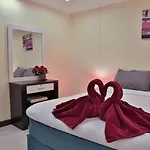 Harrys Bar & Restaurant Pattaya