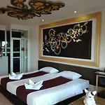 Resort Marble Garden View