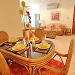 Butterfly Garden Boutique By Luxury View Ex Lg Apts And Villas, A Lifestyle Destination 1 To 3 Bedroom Units 110 To 190 Sqmtr, 2 Full Bathrooms, Rain Shower, Complete Kitchen, Free Fast Fiber Wifi, 55
