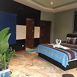 Koenig Mansion Hotel 4*