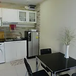 Neocondo โรงแรม 3*