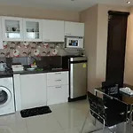 โรงแรม Neocondo