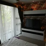 โรงแรม Neocondo 3*