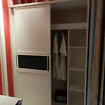 Neocondo โรงแรม 3*