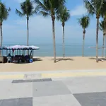 โรงแรม Neocondo