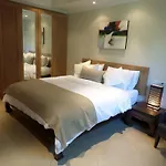 Aparthotel Westbury Pattaya