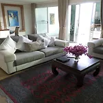 Westbury Aparthotel