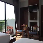 โรงแรม Carunda