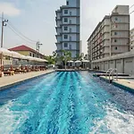 Carunda โรงแรม 4*