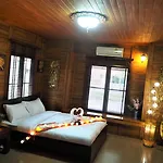 Baan Thai Lanna Resort
